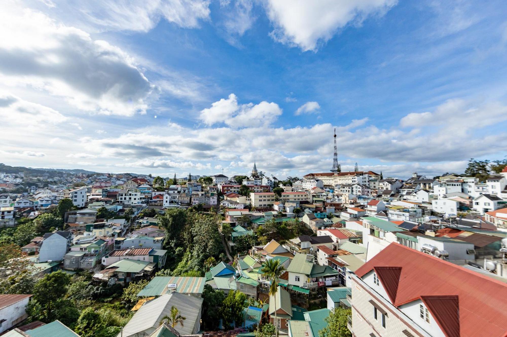 Hung Phong Hotel - Near Dalat Night Market מראה חיצוני תמונה