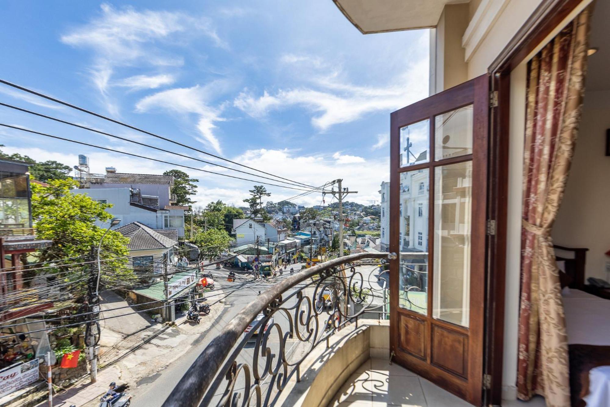 Hung Phong Hotel - Near Dalat Night Market מראה חיצוני תמונה