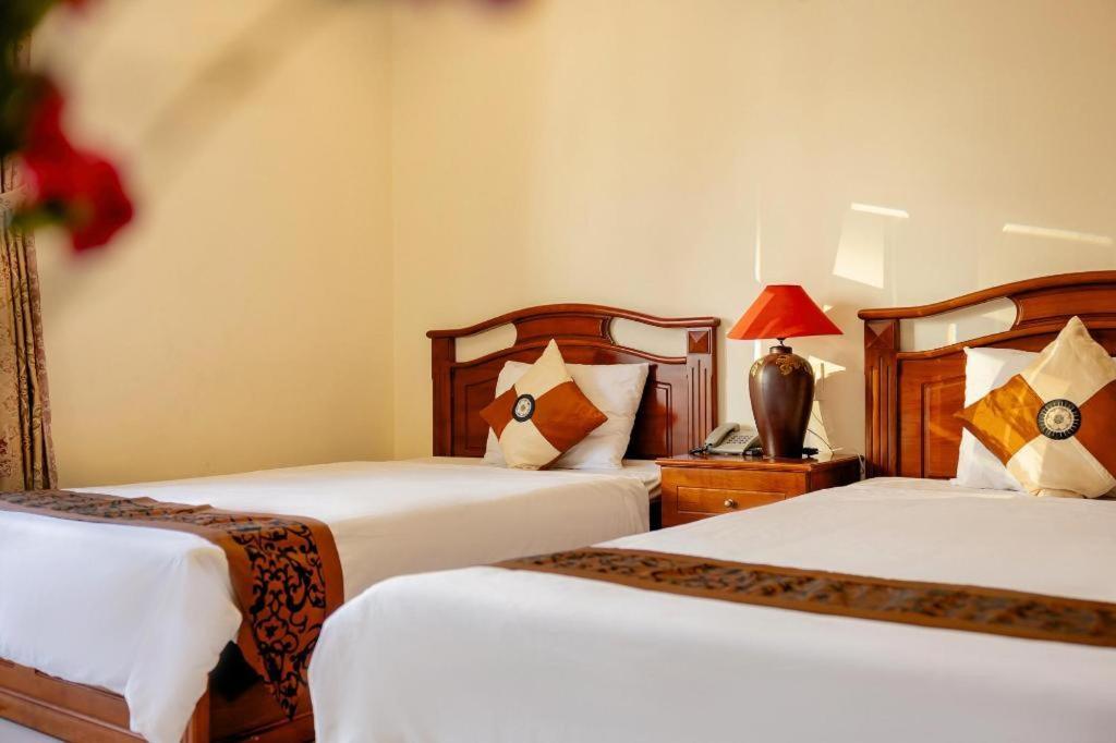 Hung Phong Hotel - Near Dalat Night Market מראה חיצוני תמונה