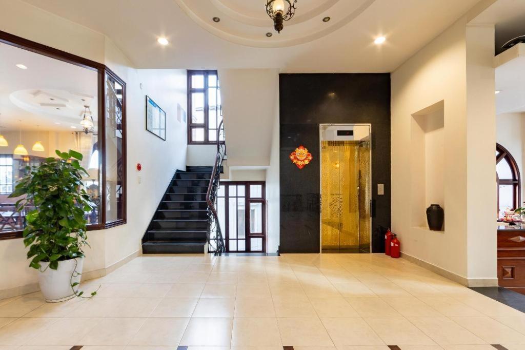 Hung Phong Hotel - Near Dalat Night Market מראה חיצוני תמונה